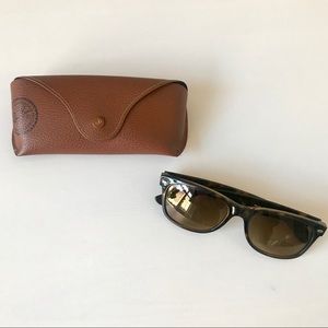 Ray-Ban Polarized Wayfarer Sunglasses